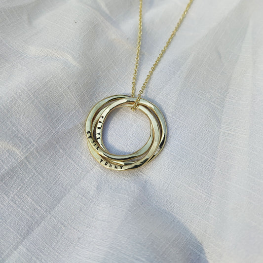 INTERLINKED HAMMERED HOOP  Necklace
