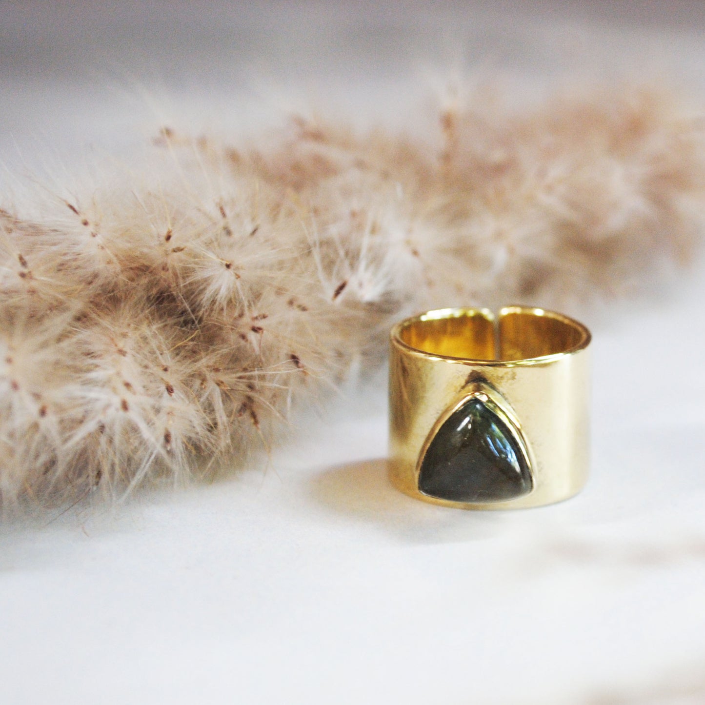 Gea Chunk Ring