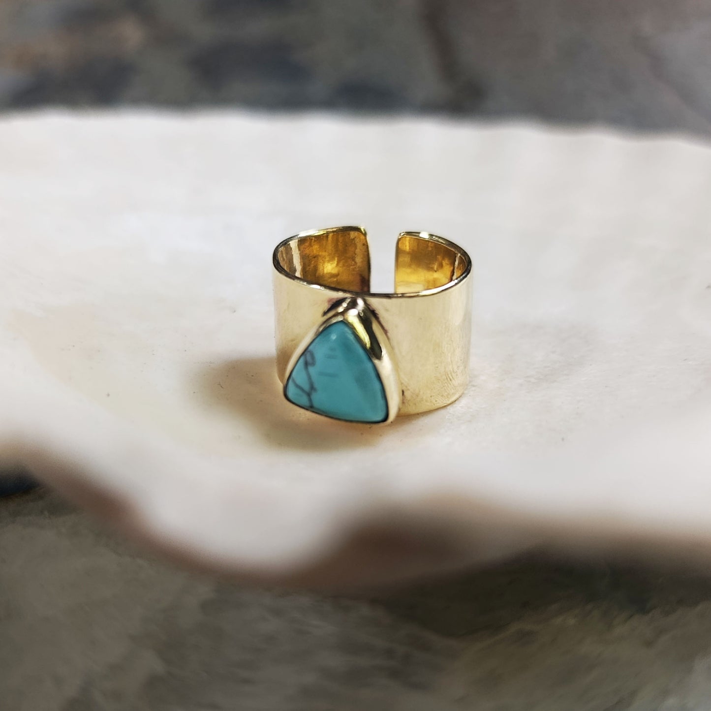 Gea Chunk Ring